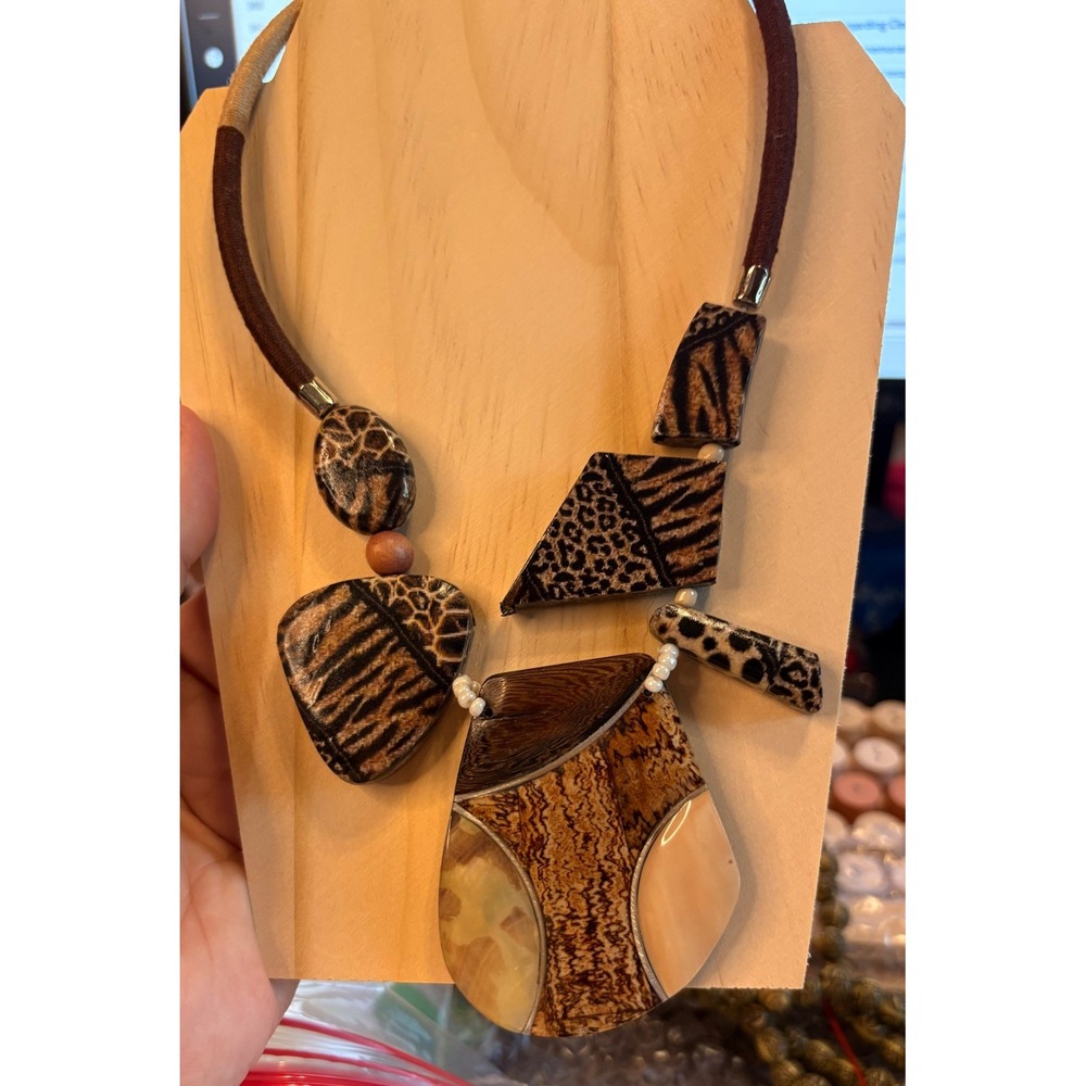 Vintage Style Animal Print Geometric Statement Necklace Brown Boho Tribal Resin